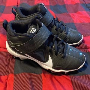 Nike kids force trout 7 keystone baseball cleats